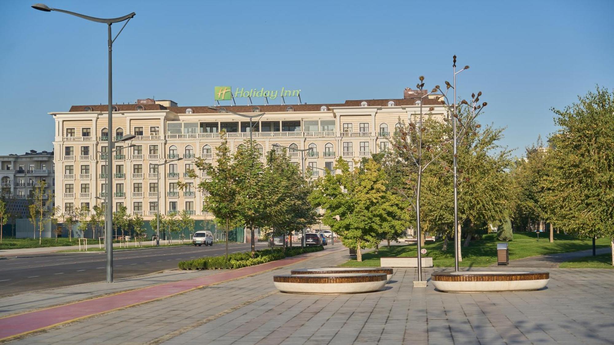 Holiday Inn Tashkent City By Ihg Экстерьер фото
