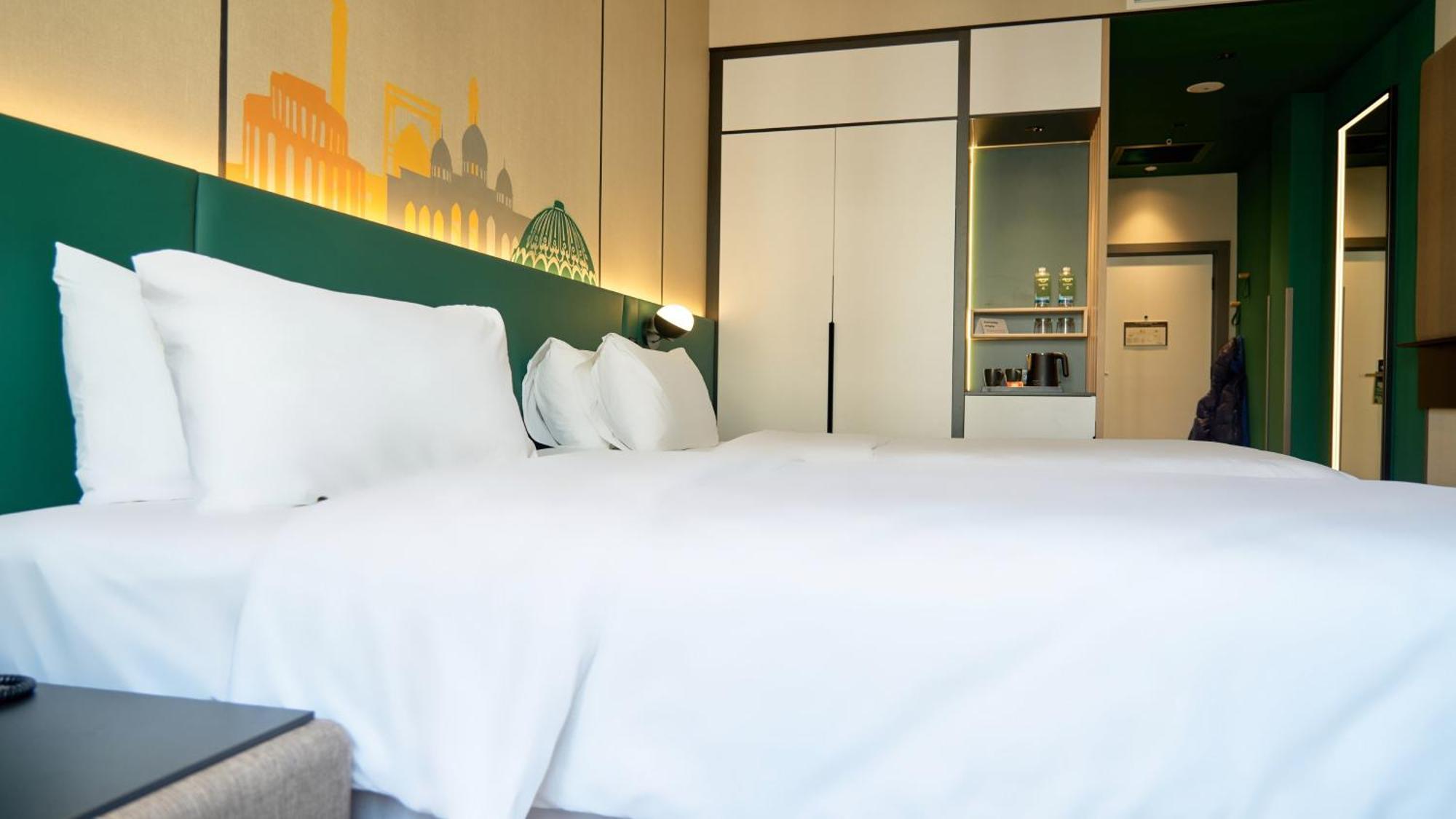 Holiday Inn Tashkent City By Ihg Экстерьер фото