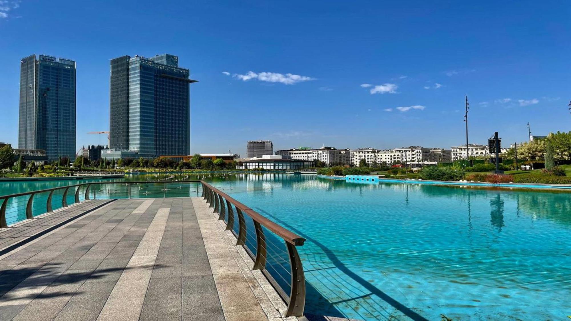Holiday Inn Tashkent City By Ihg Экстерьер фото